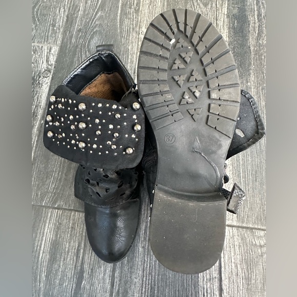 Unique Balin Black Leather Ankle Boots Size 7 Cool Design Concert Rock - Picture 10 of 16